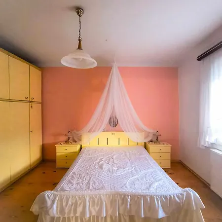Holiday home το αρχοντικό της βέτας στον όλυμπο!